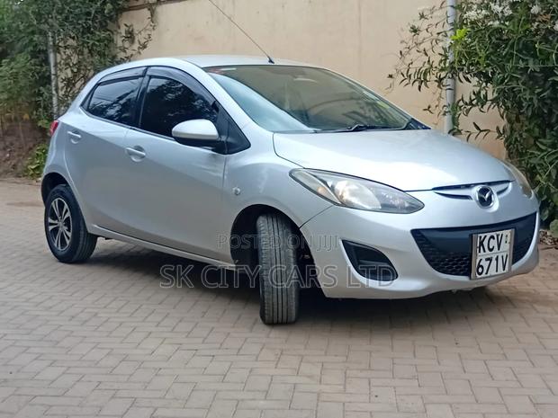 Mazda Demio 2012 Silver