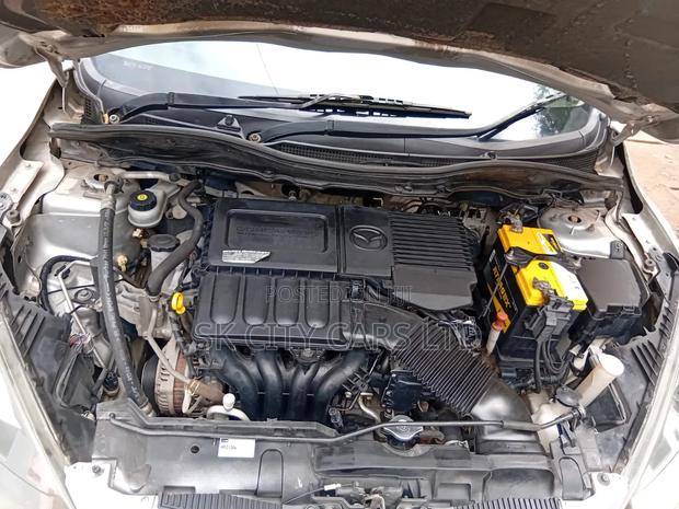Mazda Demio 2012 Silver
