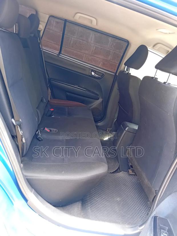 Toyota Corolla Fielder 1.5 Petrol FWD 2015 Blue
