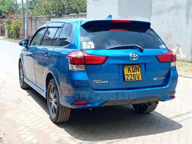Toyota Corolla Fielder 1.5 Petrol FWD 2015 Blue