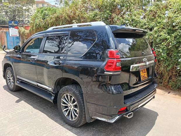 Toyota Land Cruiser Prado 2.7 2018 Black