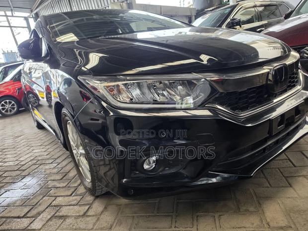 Honda Grace 2019 Black