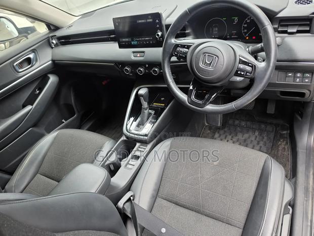 Honda Vezel 2023 White