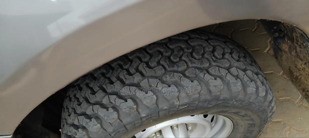Isuzu D-MAX 2014 Gray