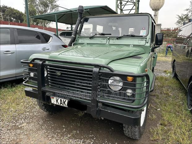Land Rover Defender Station AWD 1997 Green