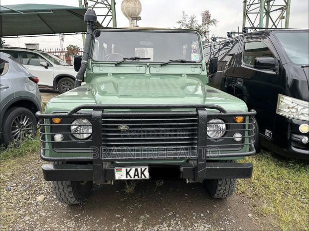 Land Rover Defender Station AWD 1997 Green
