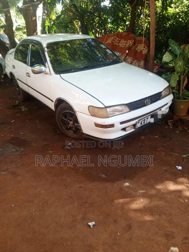 Toyota Carina 1999 White