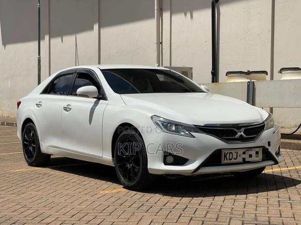 Toyota Mark X 2.5 RWD 2015 White