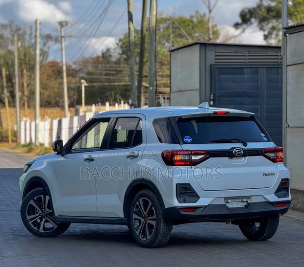 Daihatsu Rocky 2019 White