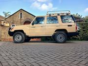 Toyota Land Cruiser 2018 Beige for sale