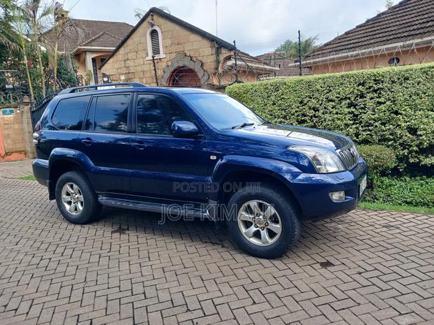 Toyota Land Cruiser 2007 Blue