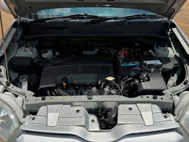 Toyota Probox 1.5 DX 2WD 2019 Silver