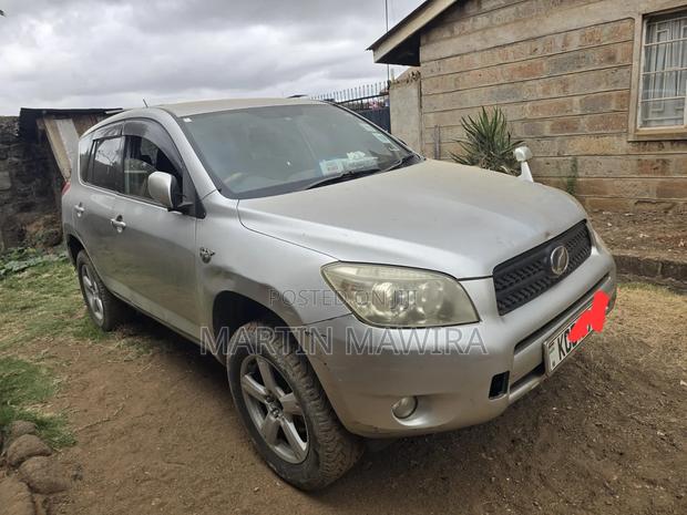 Toyota RAV4 2008 Silver