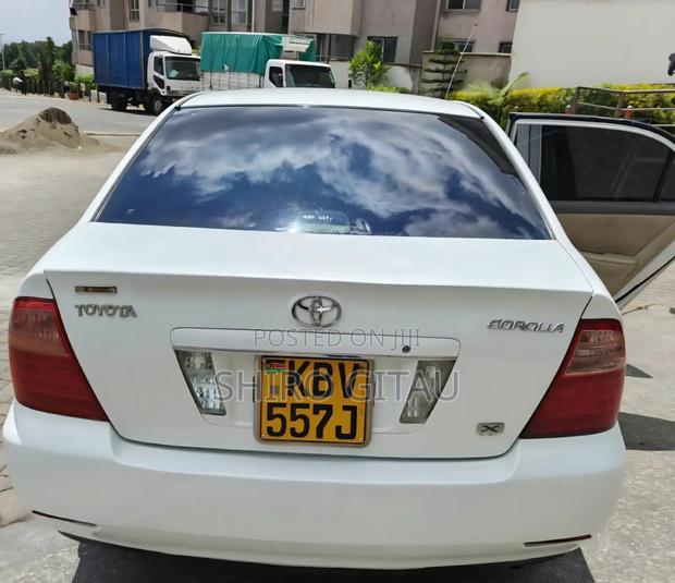 Toyota Corolla 2006 White