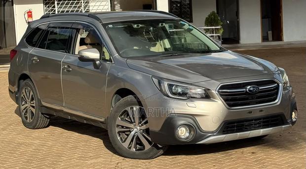 Subaru Outback 2019 Brown