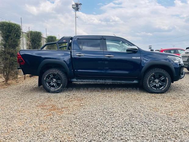 Toyota Hilux 2021