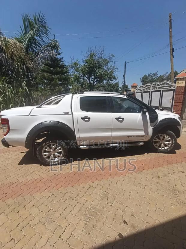 Ford Ranger Wildtrak 2014 White