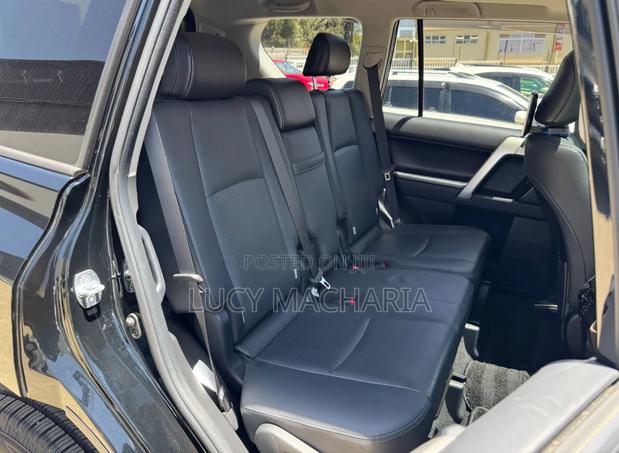Toyota Land Cruiser Prado 2021 Black