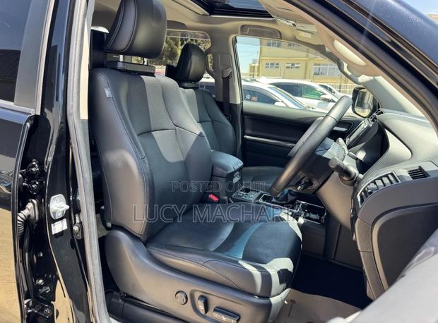 Toyota Land Cruiser Prado 2021 Black