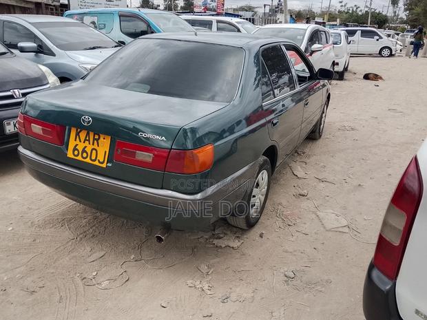Toyota Corona 1998 Green