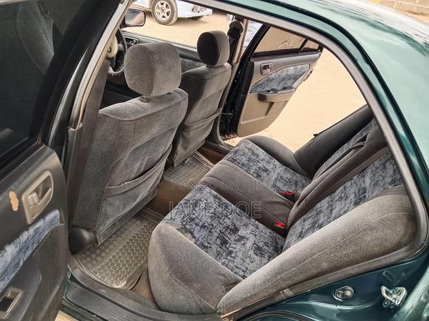 Toyota Corona 1998 Green