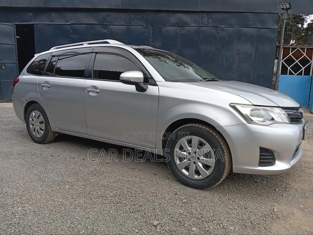 Toyota Corolla Fielder 1.5 Petrol FWD 2016 Silver