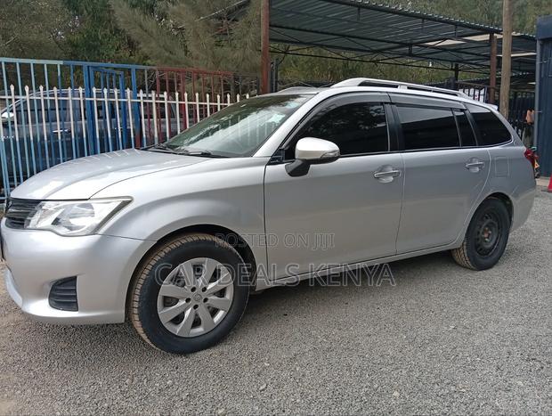 Toyota Corolla Fielder 1.5 Petrol FWD 2016 Silver