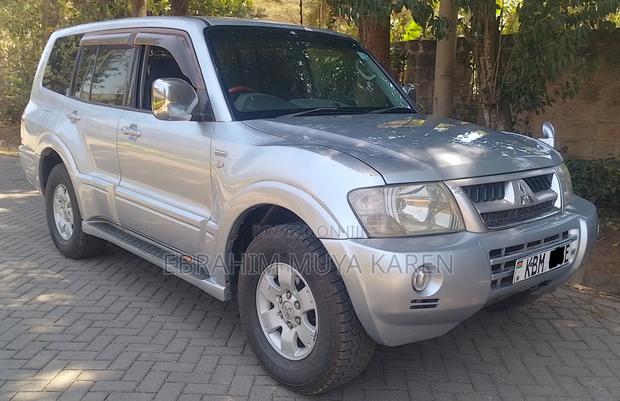 Mitsubishi Pajero 3.5 V6 GDI Elegance Automatic 2005 Silver