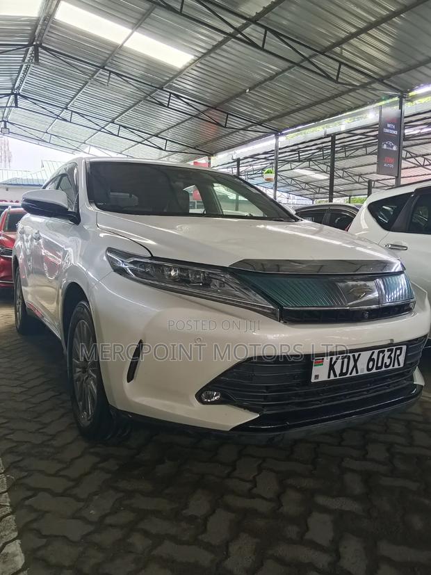 Toyota Harrier 2019 White