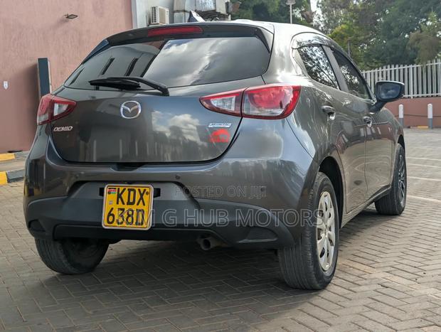 Mazda Demio 2019 Ivory
