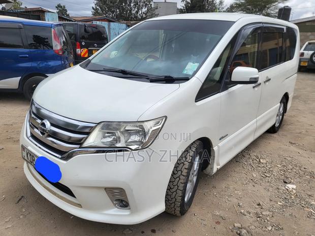 Nissan Serena 2012 White