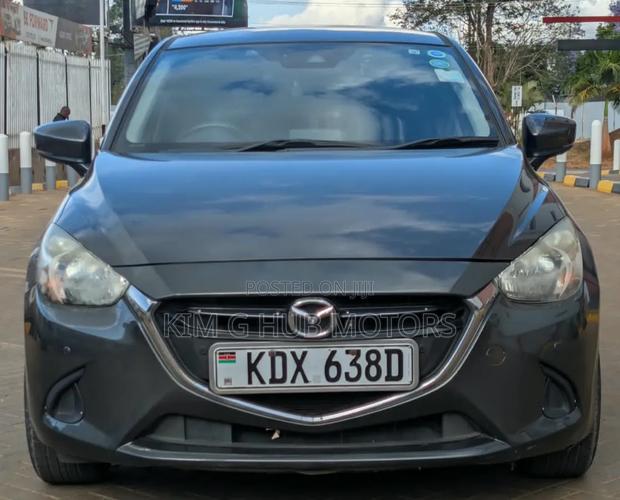 Mazda Demio 2019 Ivory