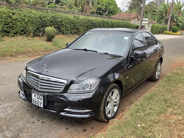 Mercedes-Benz C180 2014 Black
