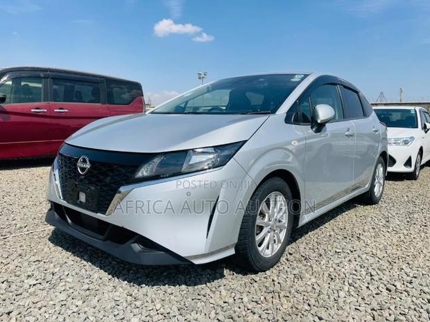 Nissan Note 1.2 Hybrid 2021 Silver