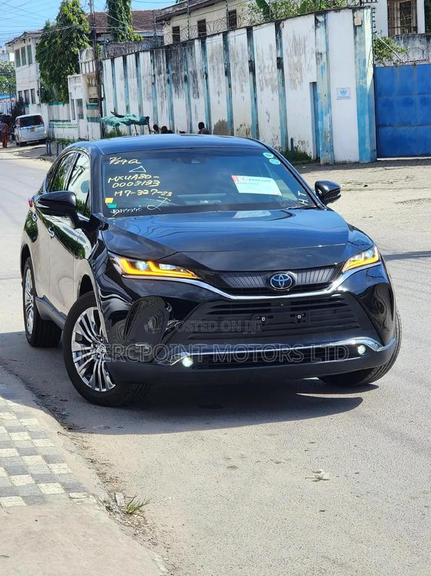 Toyota Harrier 2020 Black