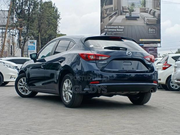 Mazda Axela 2019 Blue