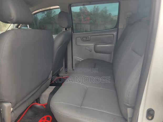 Toyota Hilux 2.5 D-4D SRX 2008 White