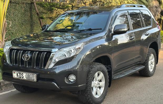 Toyota Land Cruiser Prado 2016