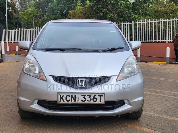 Honda Fit 2010 Silver