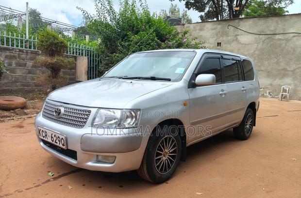 Toyota Succeed 2013 Silver