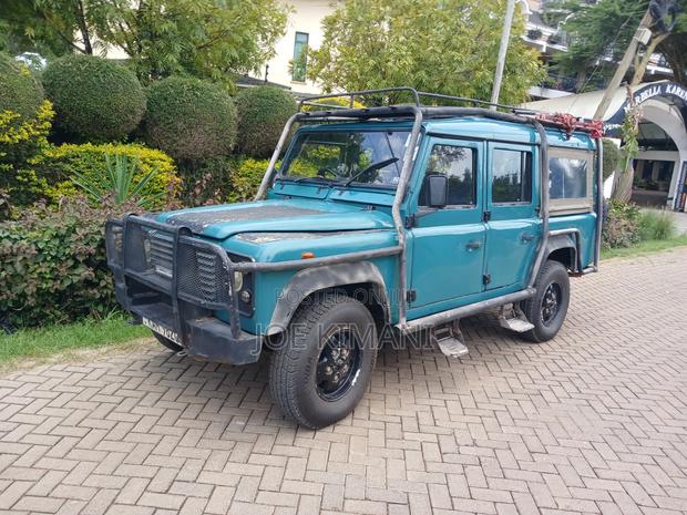 Land Rover Defender Base 4x4 1993 Green