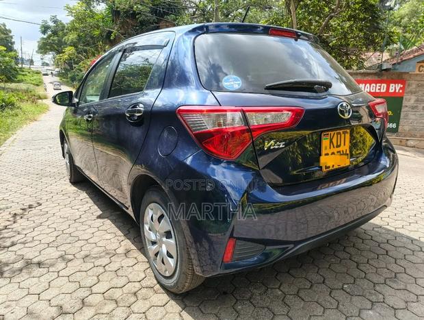 Toyota Vitz 2018 Blue