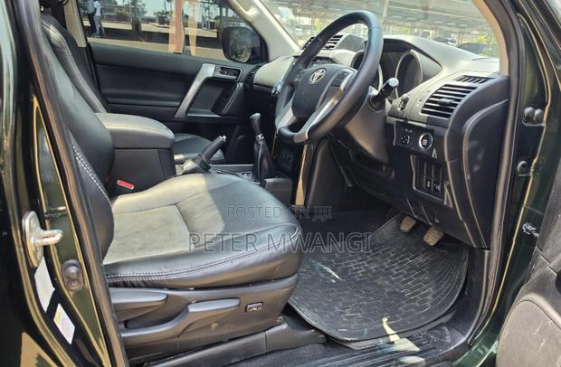 Toyota Land Cruiser Prado 2014 Black