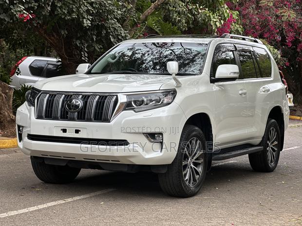Toyota Land Cruiser Prado 2.8 2020 Off white