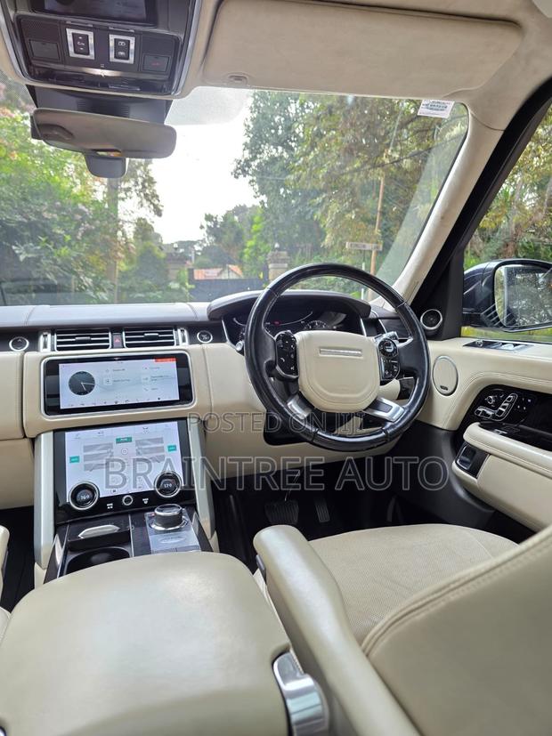 Land Rover Range Rover Vogue 2018 Blue