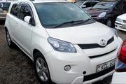 Toyota IST 2010 White for sale