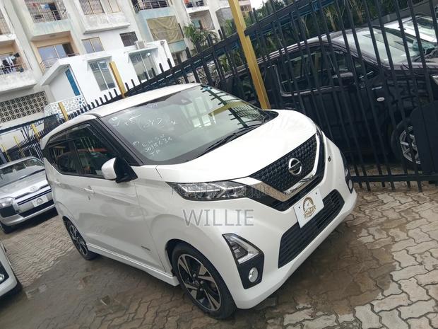 Nissan Dayz 2019 White