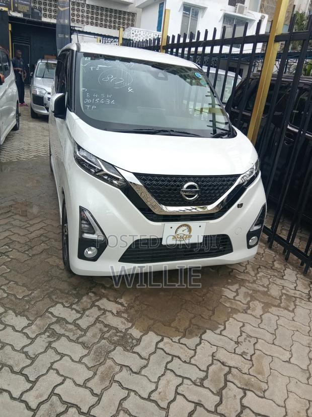 Nissan Dayz 2019 White