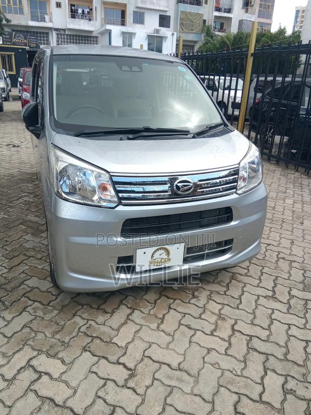 Daihatsu Move 2019 Silver
