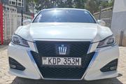 Toyota Crown 2017 White for sale